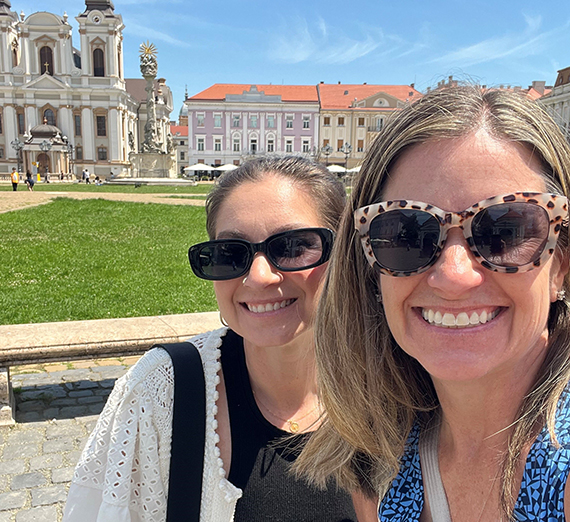 5 estudiantes internacionales